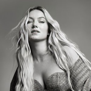 Astrid S