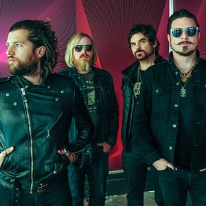 Rival Sons