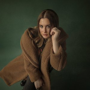 Rosa Linn