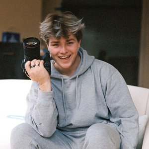 Alex Warren