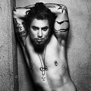 Dave Navarro