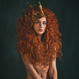 Janet Devlin