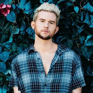 Ricky Dillon