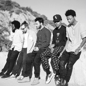 Donnie Trumpet & The Social Experiment