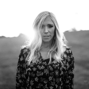 Ellie Holcomb