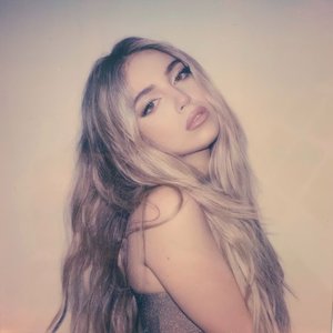 Ana Mena