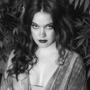 Anna Wise