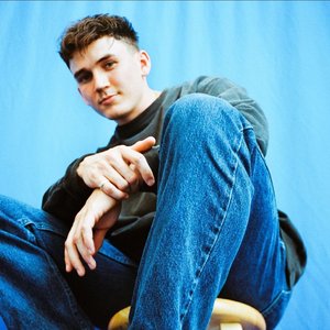 Zachary Knowles
