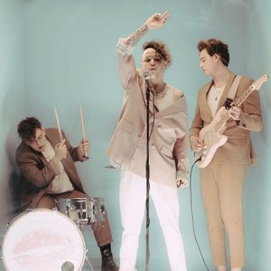 lovelytheband