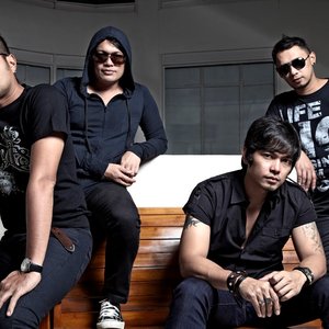 ADA Band