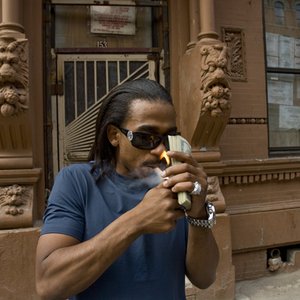 Max B
